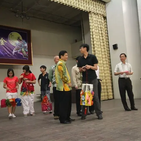 2011-mid-autumn-festival-1 59