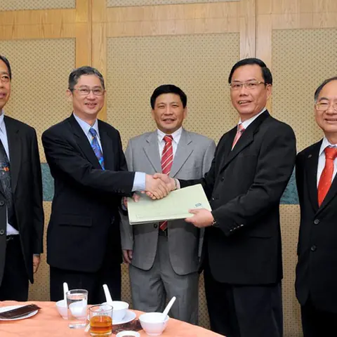 2013-committee 10