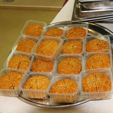 2015-mid-autumn-festival-1 24
